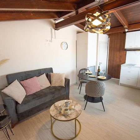 Venetian Apartments, 650M From Corfu Port Exterior photo